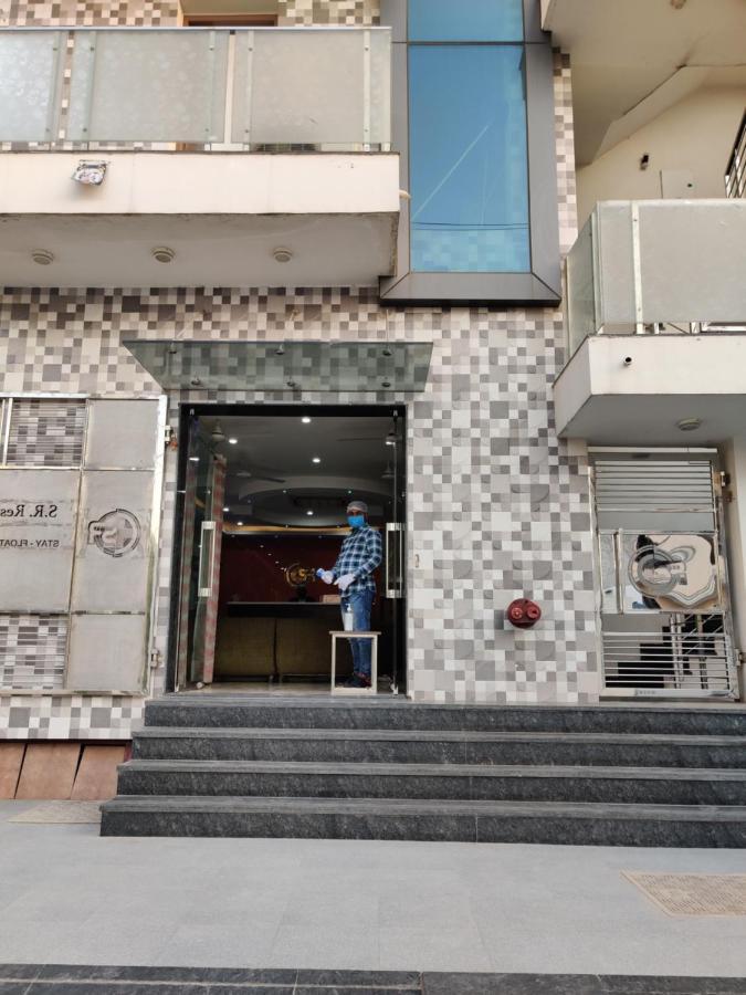 Hotel S.R. Residency à Zirakpur Extérieur photo